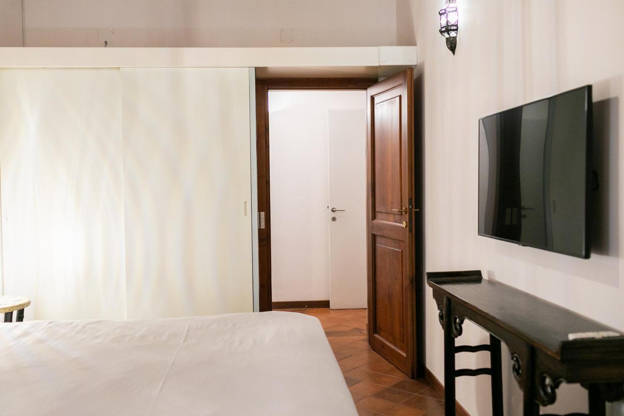 Incentrum Roma Ngoại thất bức ảnh